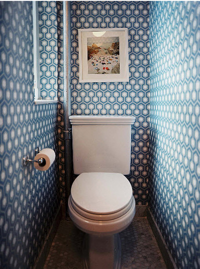 decoracao-com-papel-de-parede-no-banheiro-9